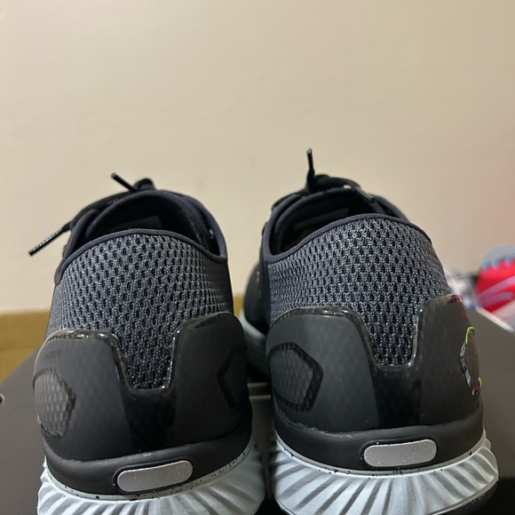 UNDER ARMOUR CHARGED BANDIT 3'STEALTH GREY SIZE 12 4E Wide Brand New - Picture 4 of 8